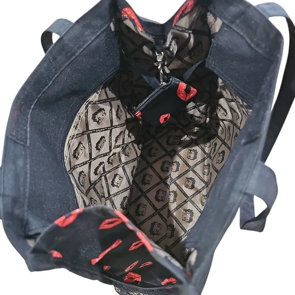 Black Tote Bag with Betty boop Cartoon Design - Picture 3 of 12